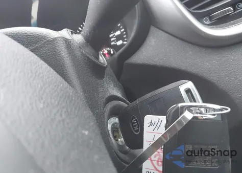 2016 Kia Sorento 2.4L Lx from USA, damaged, VIN 5XYPG4A39GG112908